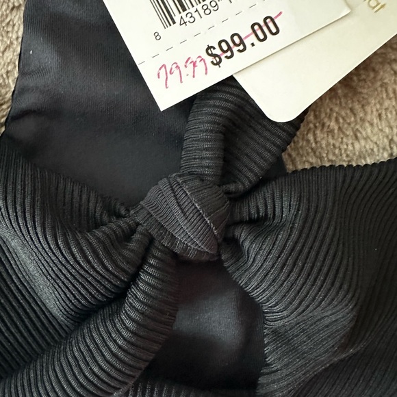 L Space Tara Rib Bikini Top Black NWT ❤️ S/P - Picture 7 of 11